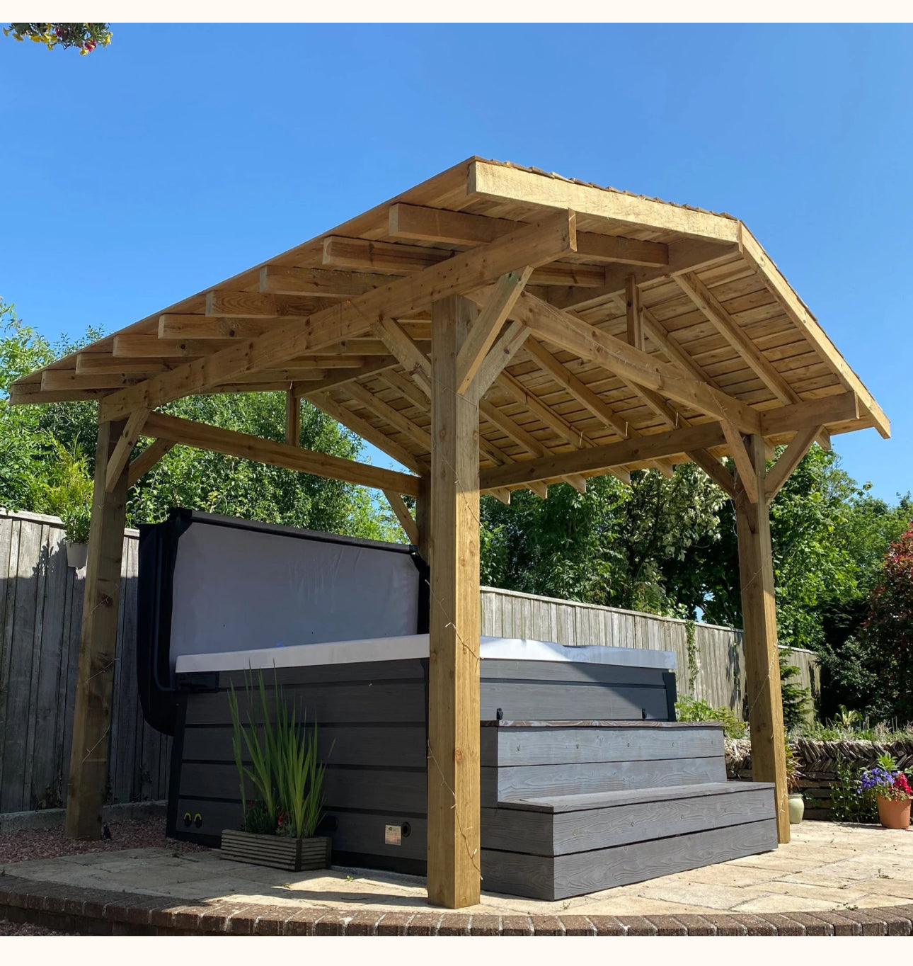 Featheredge Roof Gazebo